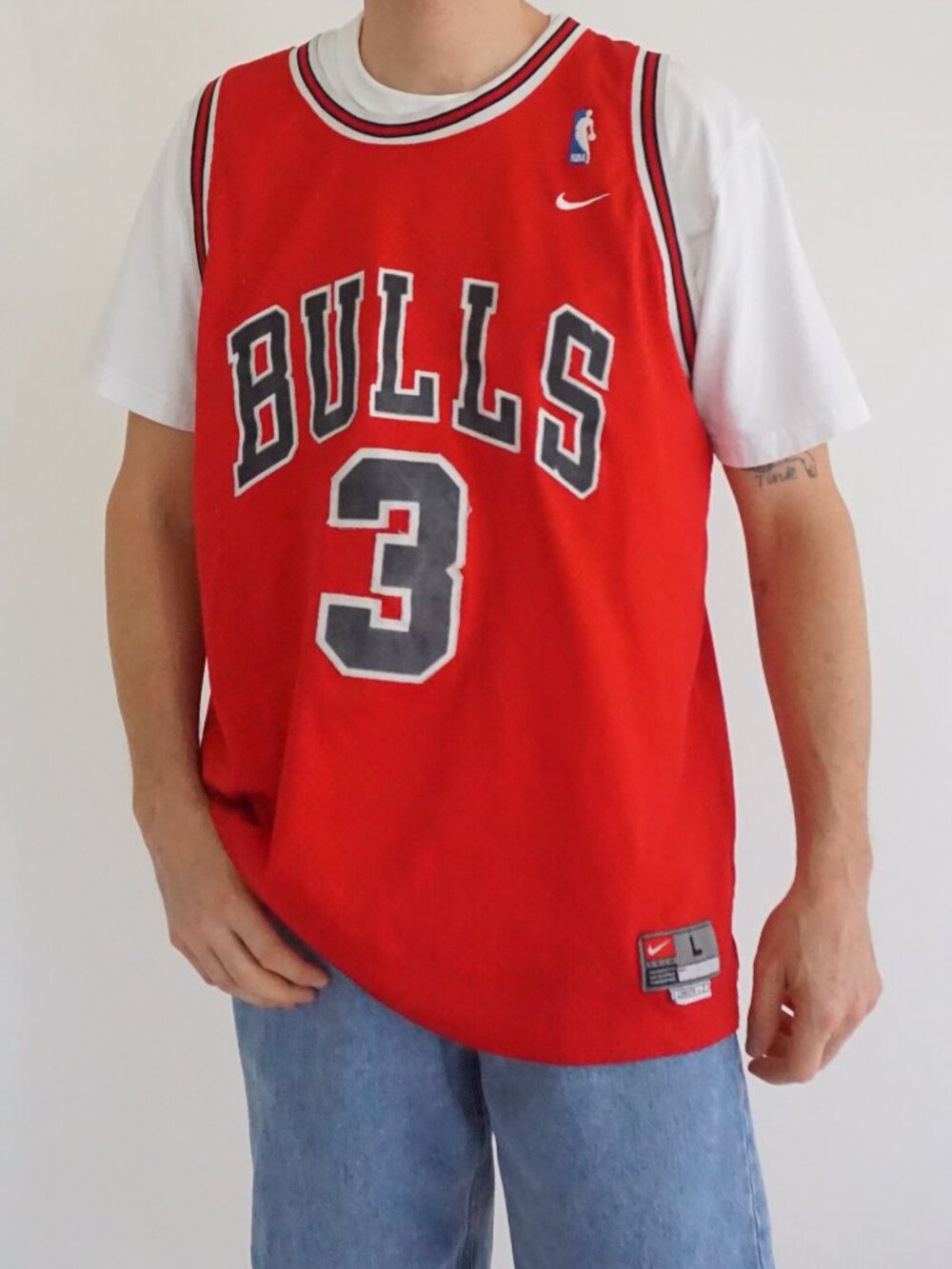 Vintage Nike Red Black Chicago Bulls Number 3 NBA Basketball Sportswear Jersey L